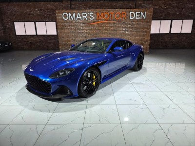 2023 Aston Martin Dbs
